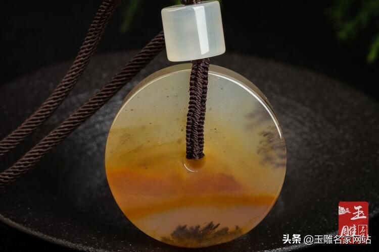 黄龙玉不同颜色如何讲解,黄龙玉怎么保养方法如下