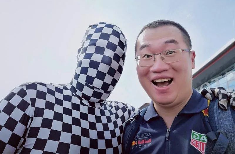 f1红牛车队阿斯顿马丁,阿斯顿马丁f1赛车队