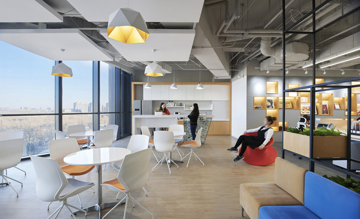 二次元之家视频网站B站上海与北京办公设计欣赏