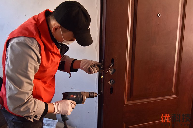 小米智能门锁pro和1s哪个值得入手,小米智能门锁e和1s哪个值得入手