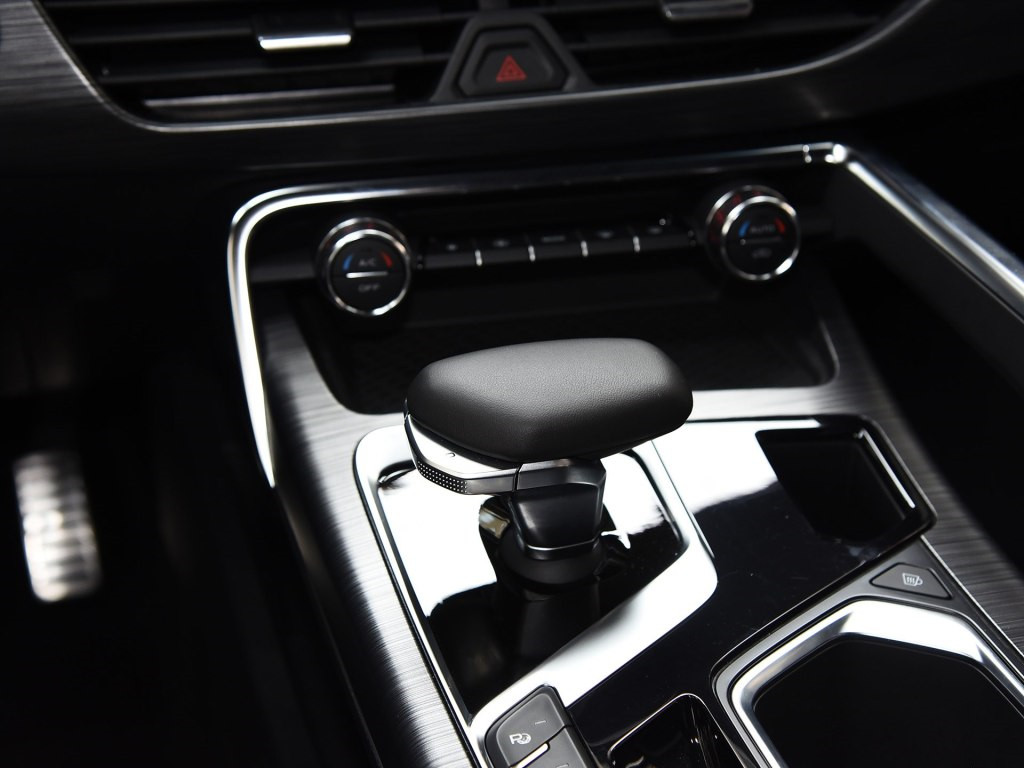 吉利最大的suv是星越吗,吉利星越suv值得入手吗