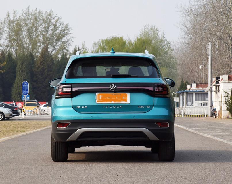 合资小型suv探影真实价格,花15万买的车