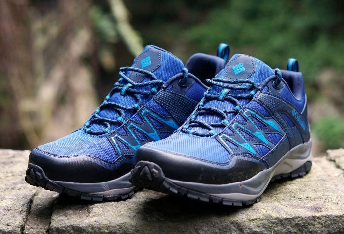 哥伦比亚冲锋衣omnitech,哥伦比亚冲锋衣奥米测评