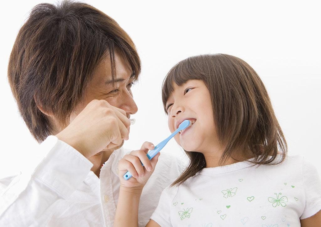 宝宝长牙后怎么护理,宝宝牙齿开始长蛀牙怎么预防