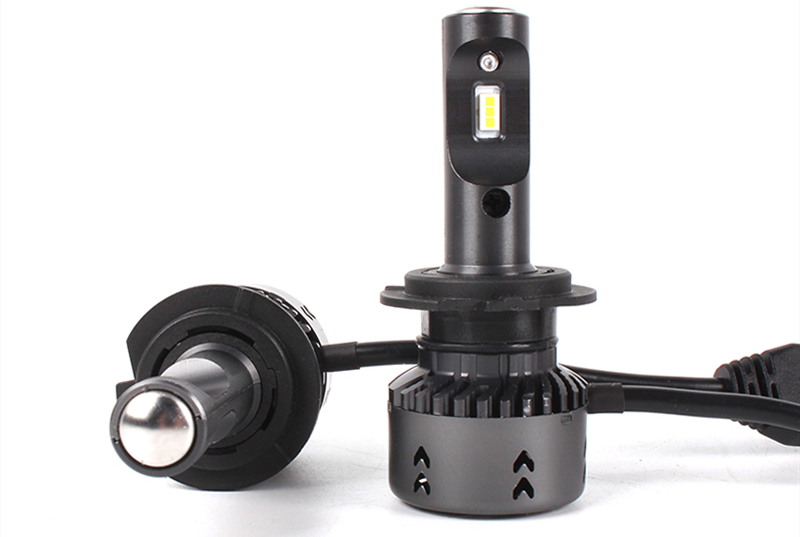 成都车灯改led,换了led灯泡中间有黑影是怎么回事