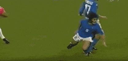 史上最让人震惊的足球比赛,足球看似实力悬殊的比赛却爆冷