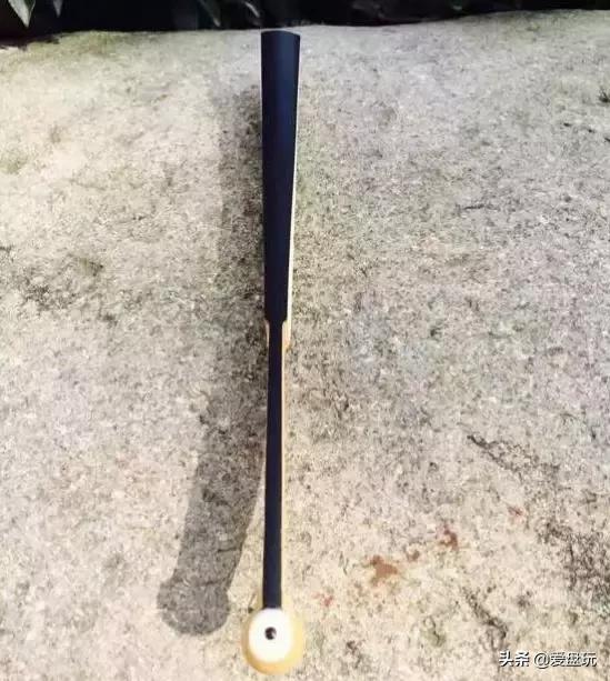 折扇一般在几块钱内,30的折扇和上百的折扇的区别