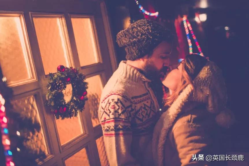 圣诞来啦！拔圣诞拉炮、喝Eggnog...有关圣诞习俗的超级科普