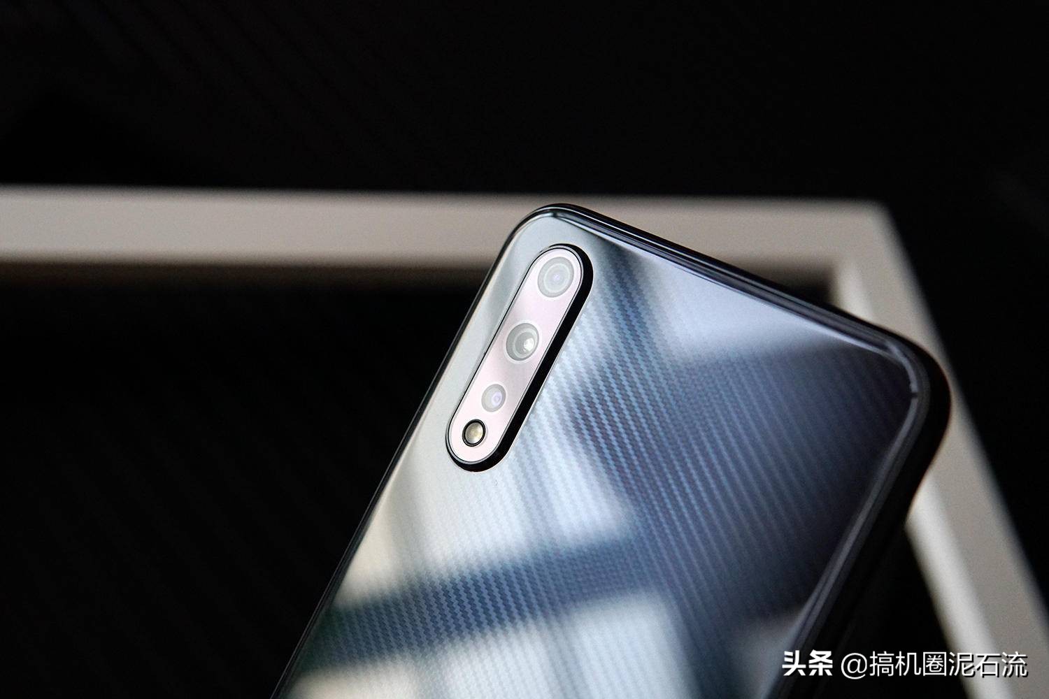 iqooneo855竞速版跑分,vivoiqoo855版