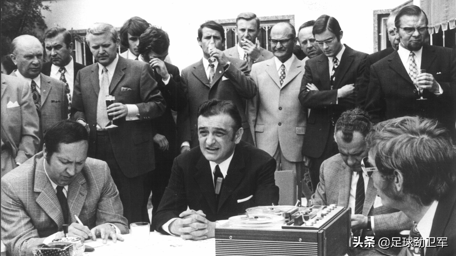 鑻辫秴鐥呮瘨,鑻辫秴瓒崇悆鑱旇禌鐤儏