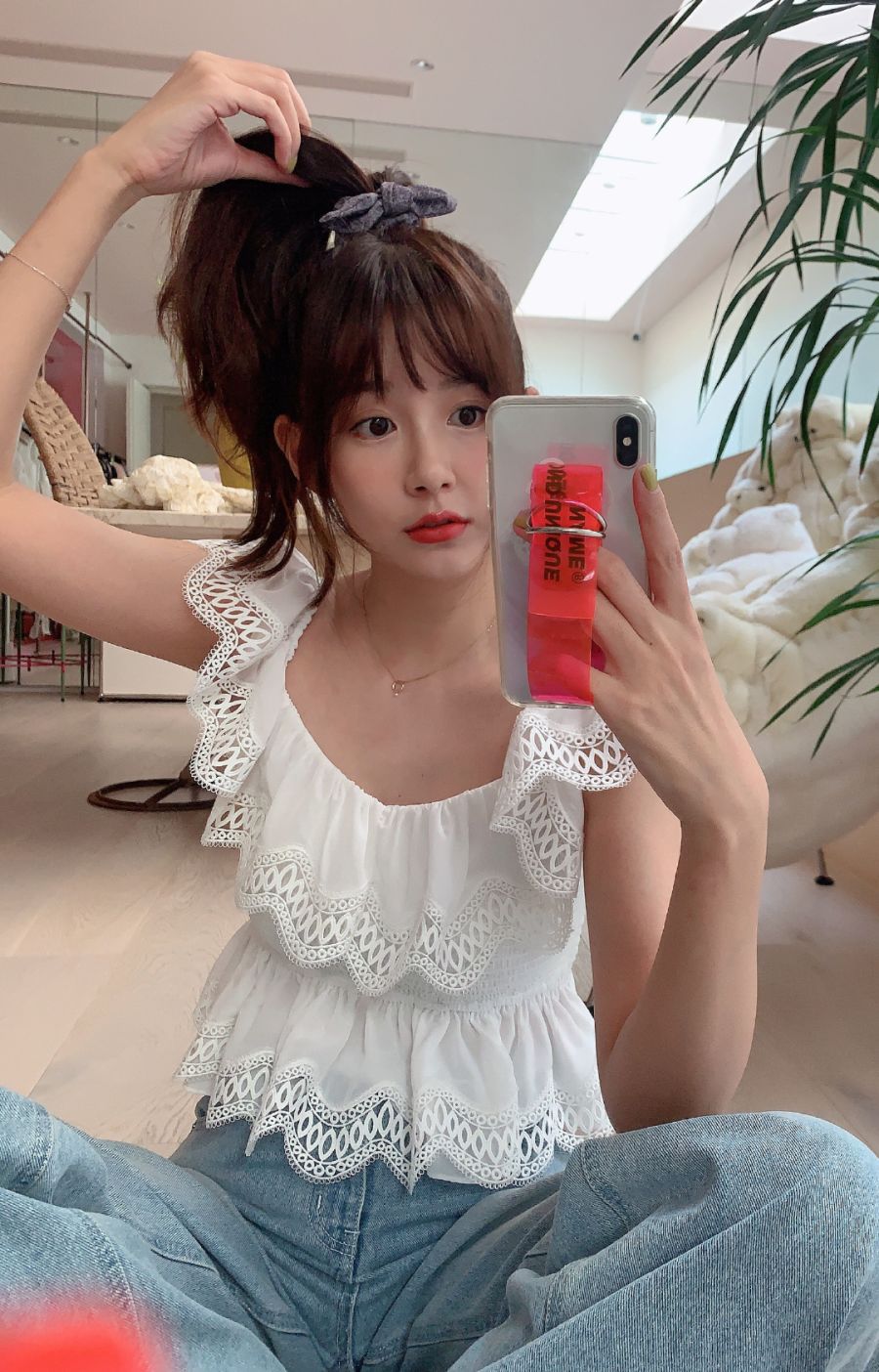 张子萱挑战吊带裙,张子萱夏日吊带裙