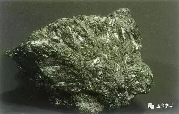 所有玉石最标准的密度对照表,收藏十大稀有石头