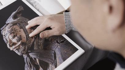 紫色的长袍,紫色衣服兵马俑