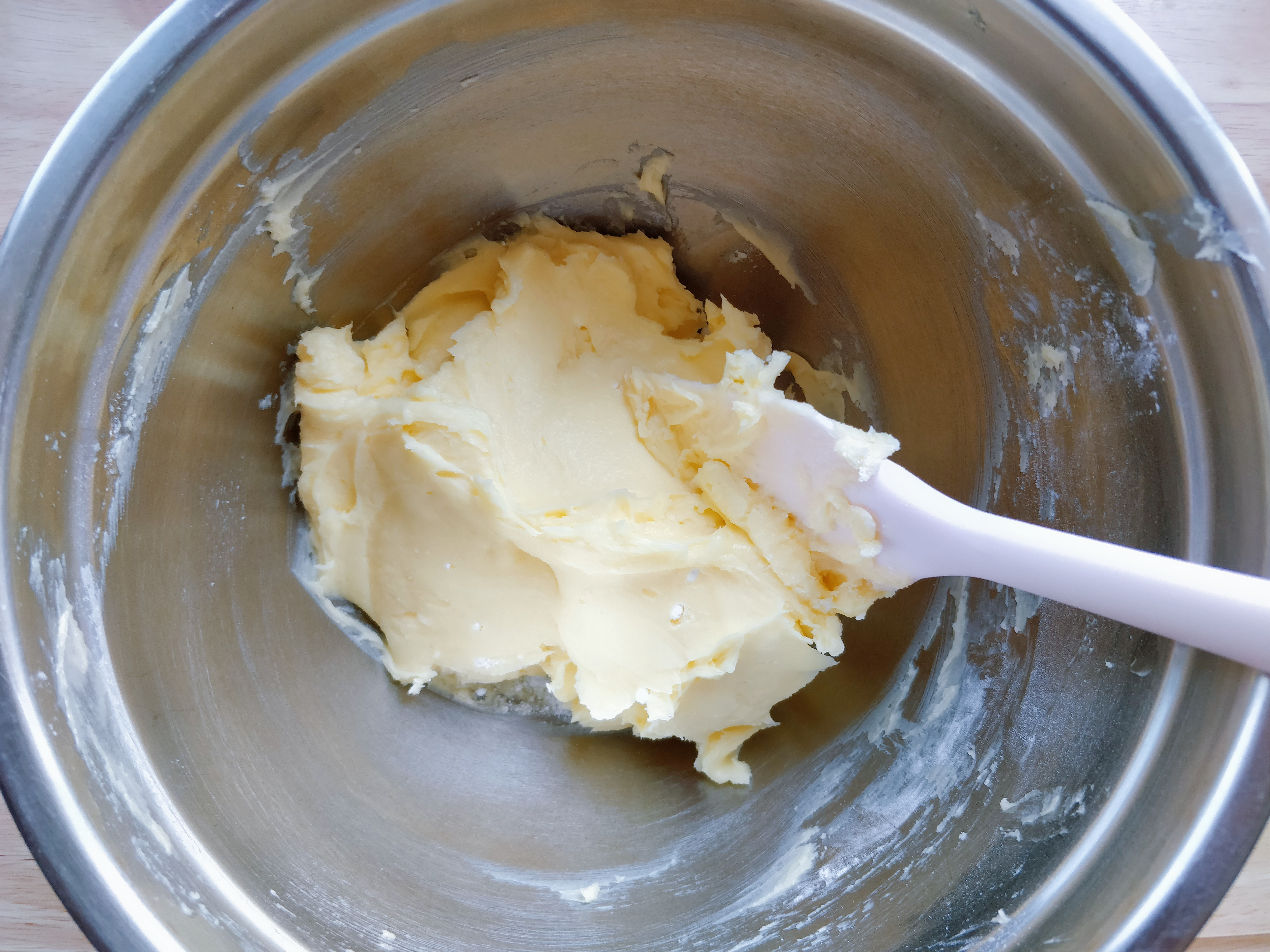 奶黄流心酥苏式月饼,正宗的流心奶黄月饼无糖