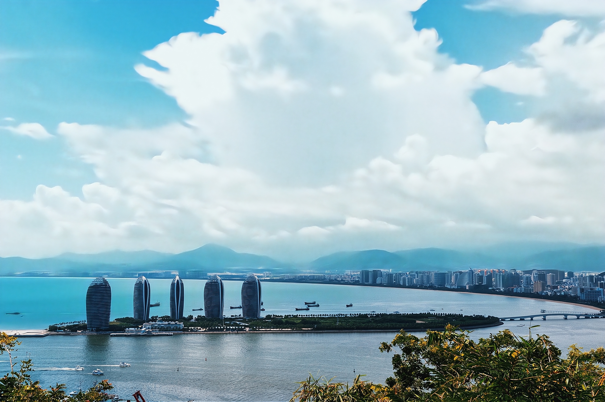 三亚被游人吐槽,为什么三亚消费比外国还高