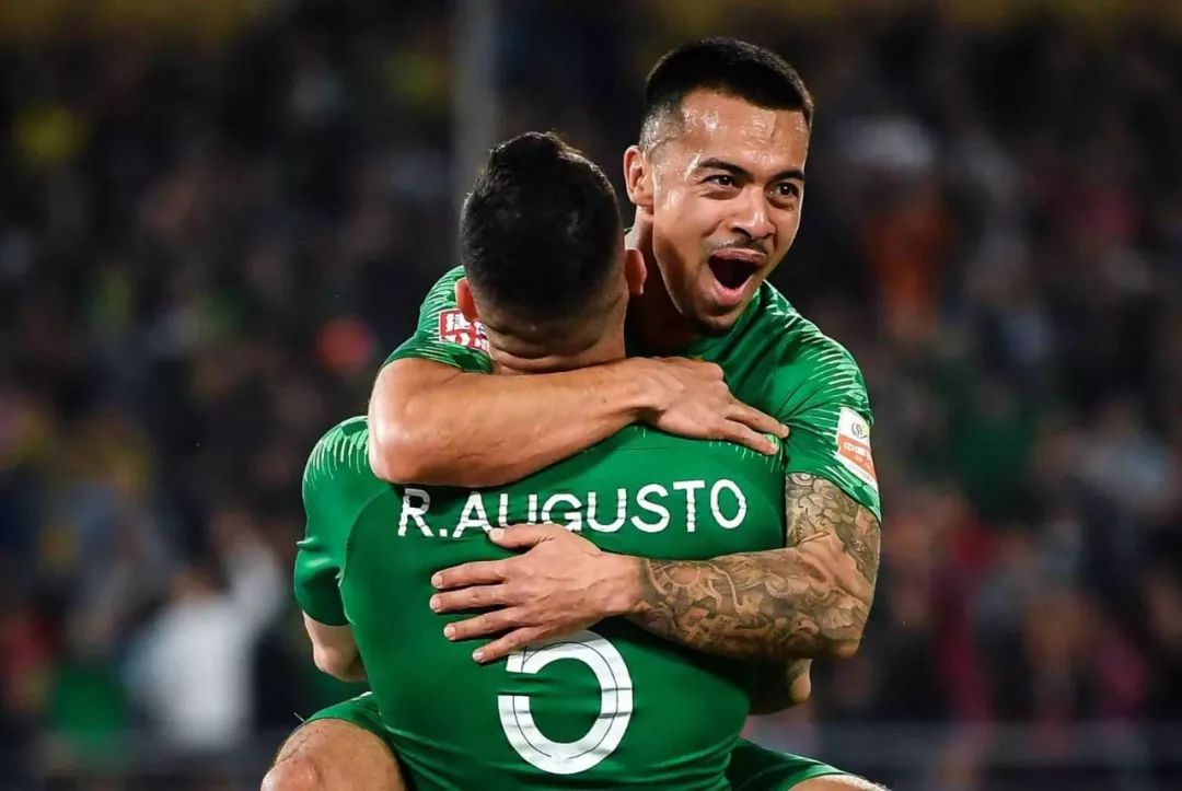 在中国，足球不如一碗早餐粉！