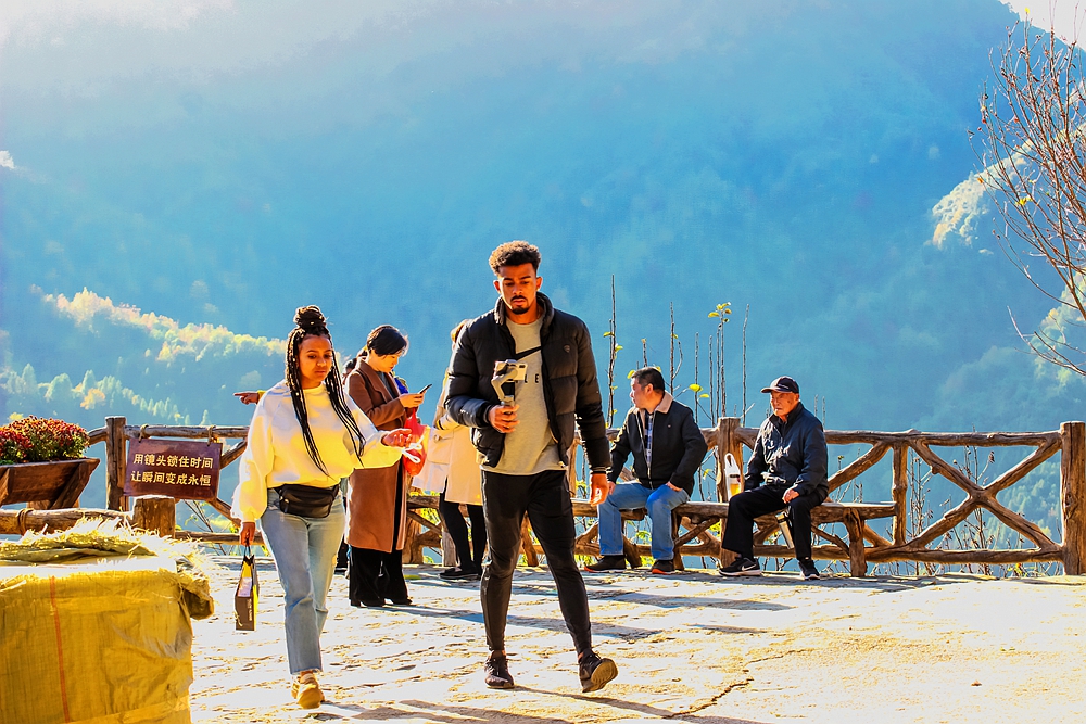 婺源篁岭梯田花海,婺源篁岭欢乐颂