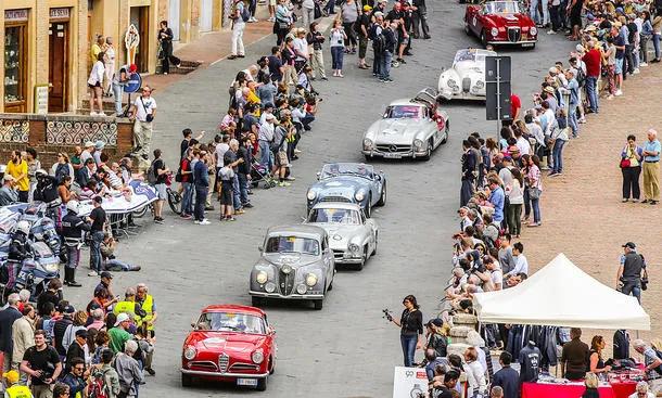 从Burberry、FredPerry到C.P.Company，足球迷都在穿什么？