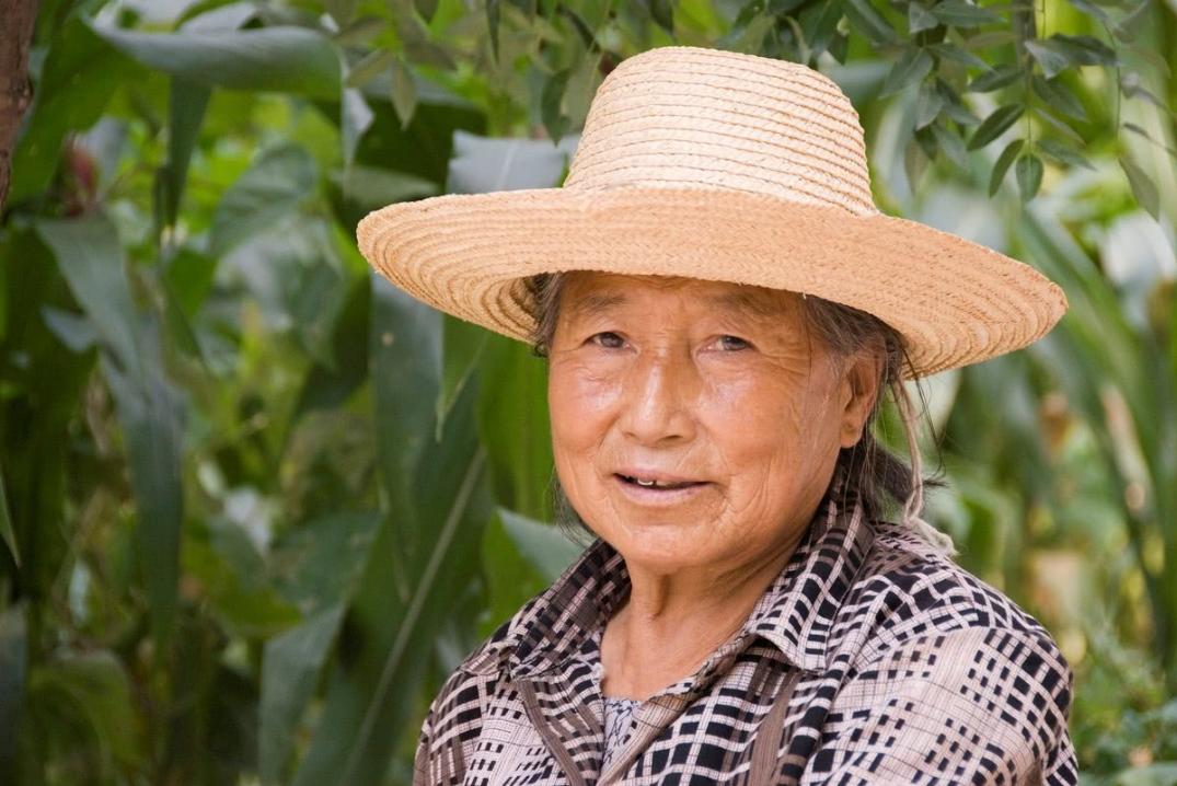 老人得了晚期肝癌应该告诉老人吗,老人得了肝癌晚期能活多长时间