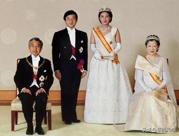 错伏美智子穿和服视频,日本皇太后美智子