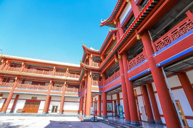 黄鹤楼打卡点小众,武汉黄鹤楼附近游玩网红打卡地