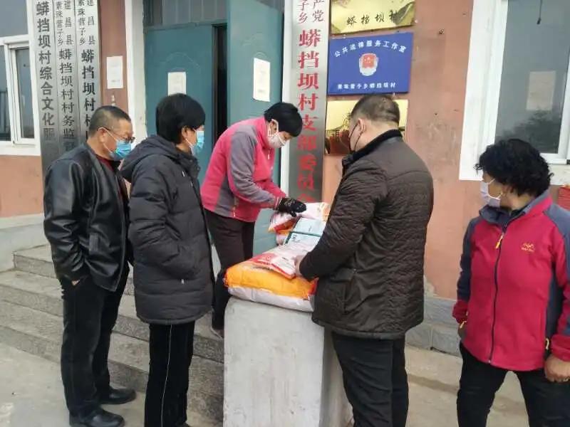 疫情防控河南新县在行动,战疫情农村在行动