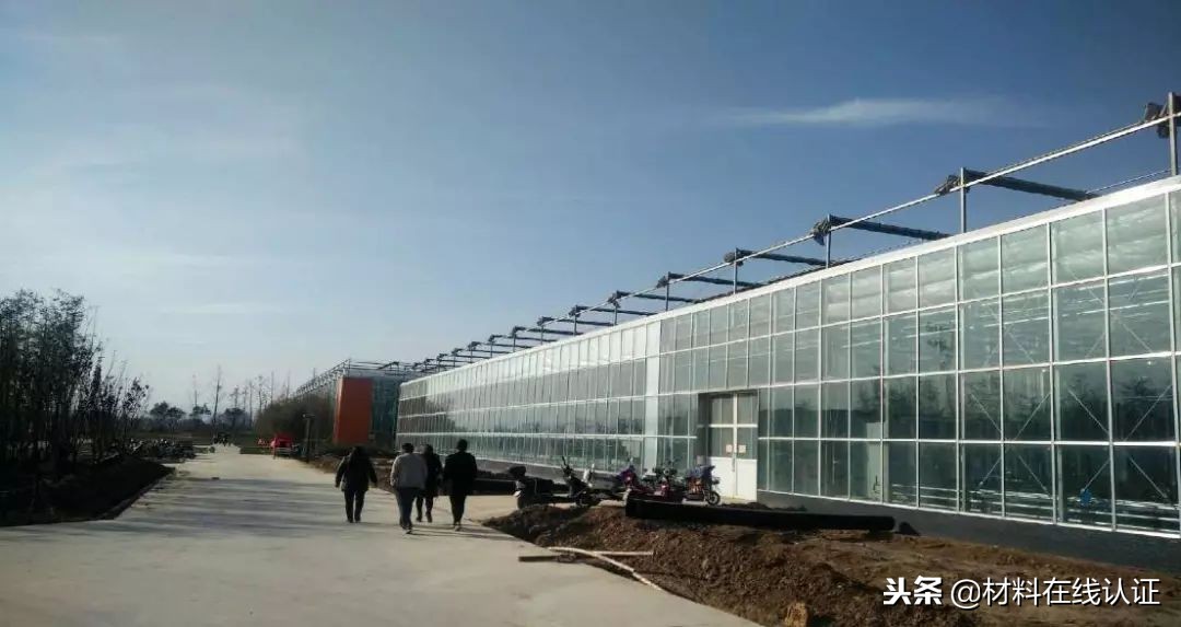 没有聚碳酸酯板打造的体育场，哪还有本届世界杯？