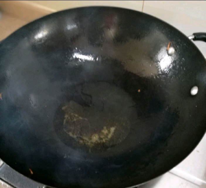 自制麻辣卤鸭锁骨真的不输周黑鸭,类似于周黑鸭口味的鸭锁骨怎么做