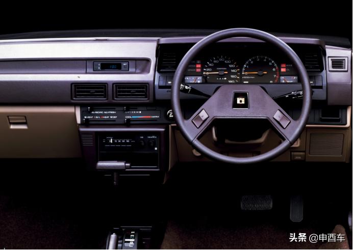 丰田花冠跟ae86有什么关系,花冠和ae86的关系