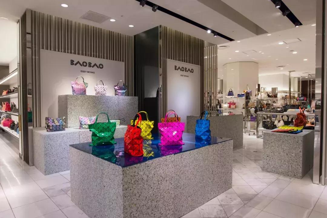 日本潮牌包品牌大全,特别火的潮牌包