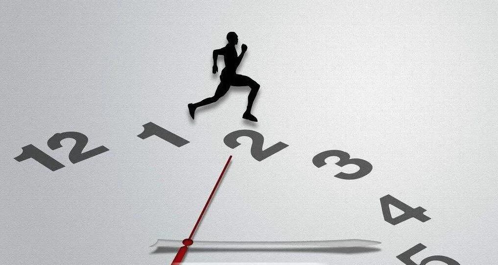 走路能减肚子的肉吗,跑步能减肚子的肉吗健身操