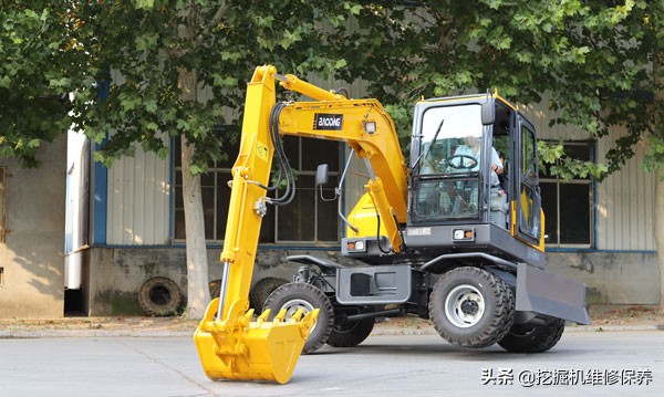 三一轮式150挖掘机,挖掘机新手要学会的技巧