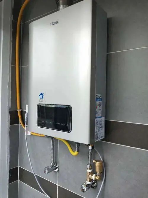 恒温燃气热水器推荐品牌,恒温燃气热水器哪个品牌性价比高