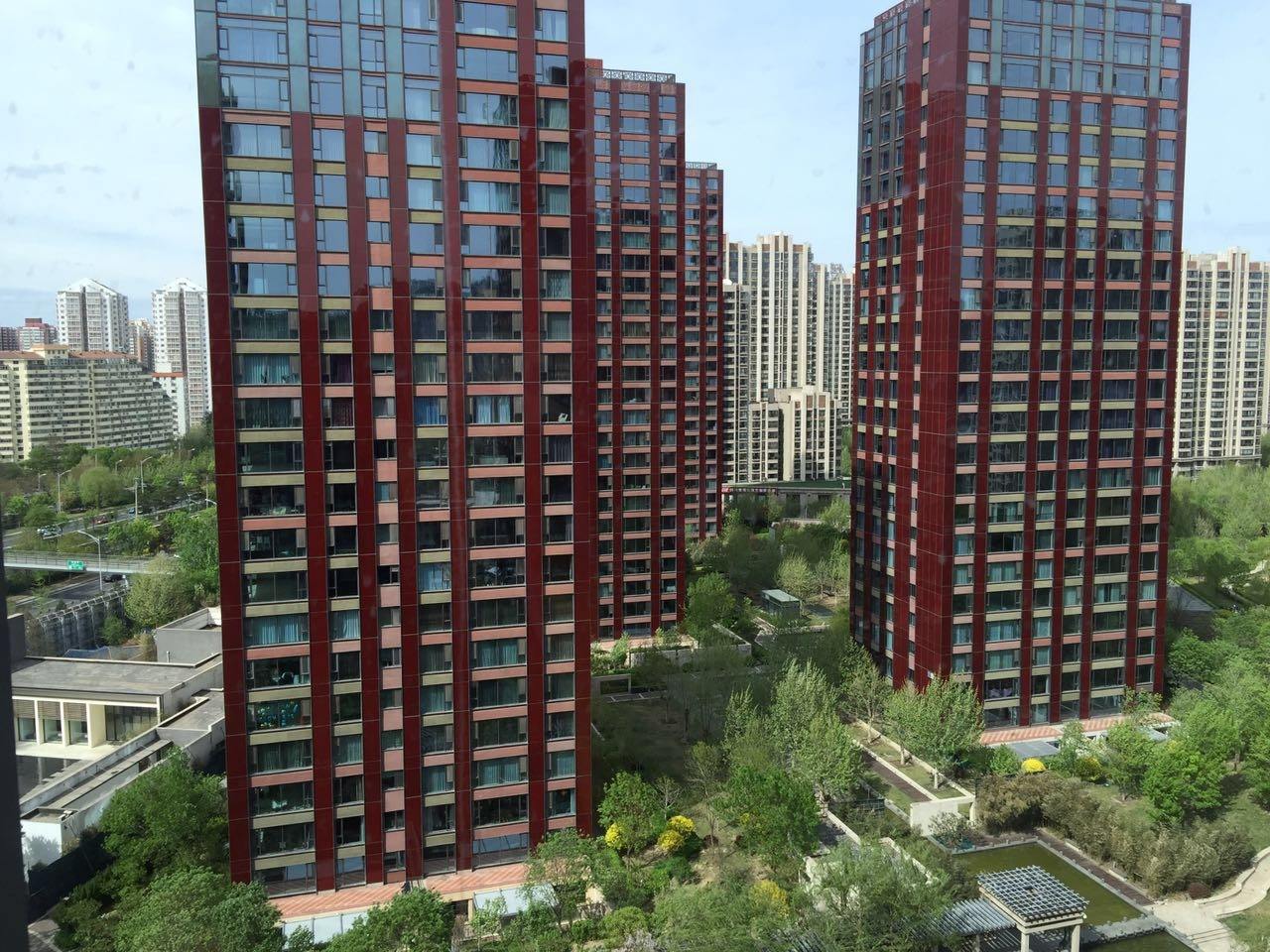 高层几十年后危房怎么办,城里的高层房子70年会拆吗