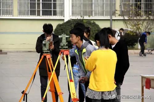 云南城市建设职业学院电话号码,云南城市建设职业学院行政楼
