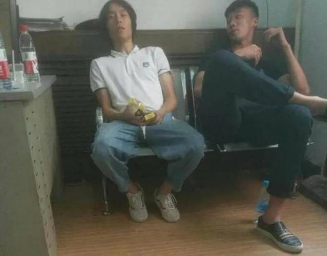 张鹭美貌妻子还在吗,曝张鹭醉驾