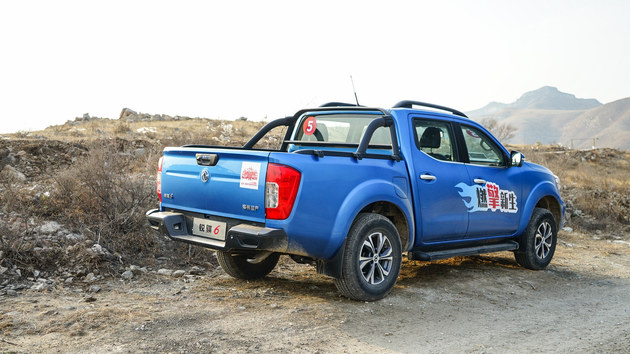 皮卡走高速拉蔬菜需要营运证吗,开皮卡拉蔬菜免过路费吗