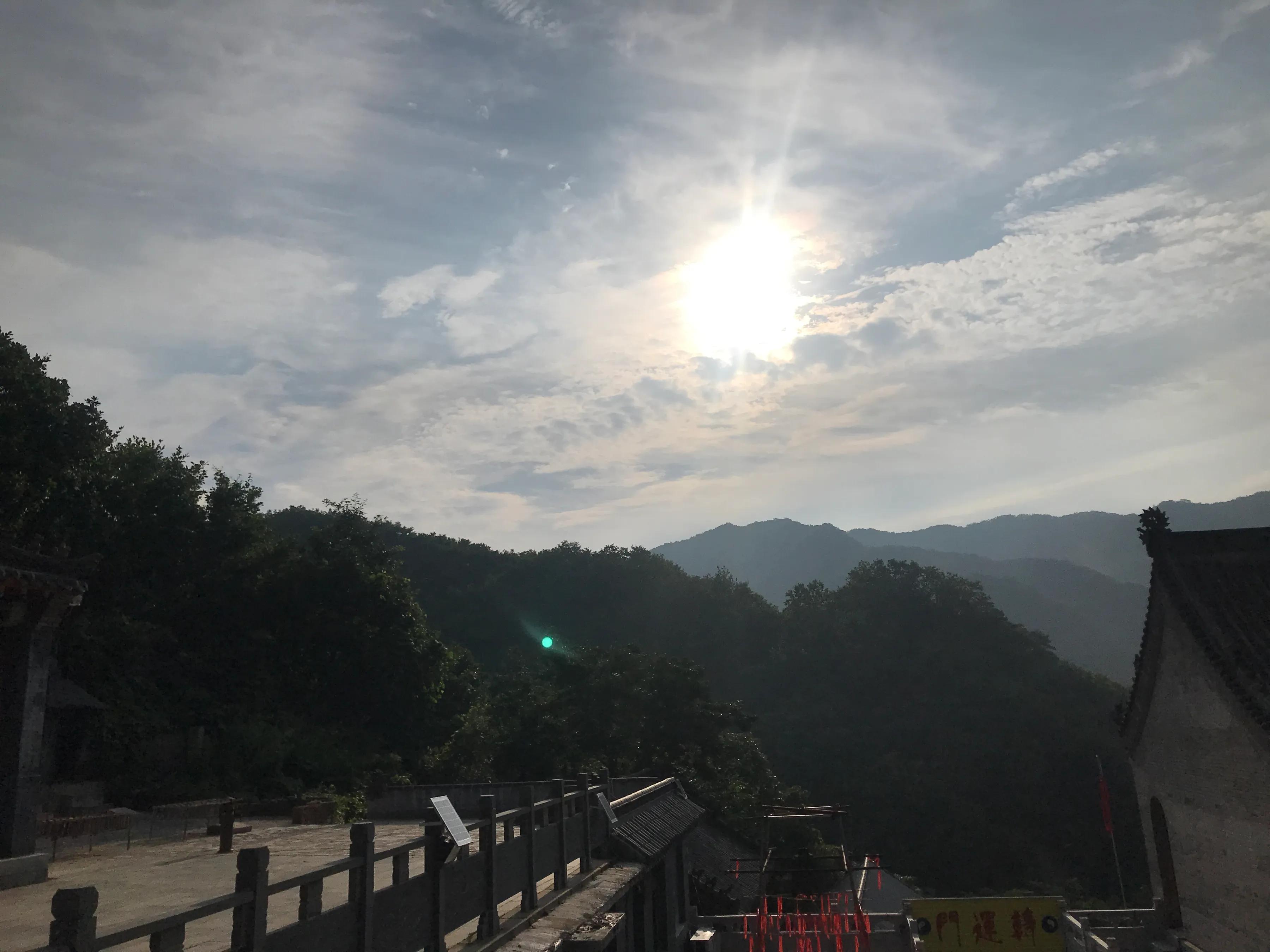 药山的兴旺发达之道在何处？迷人的风光过于孤独