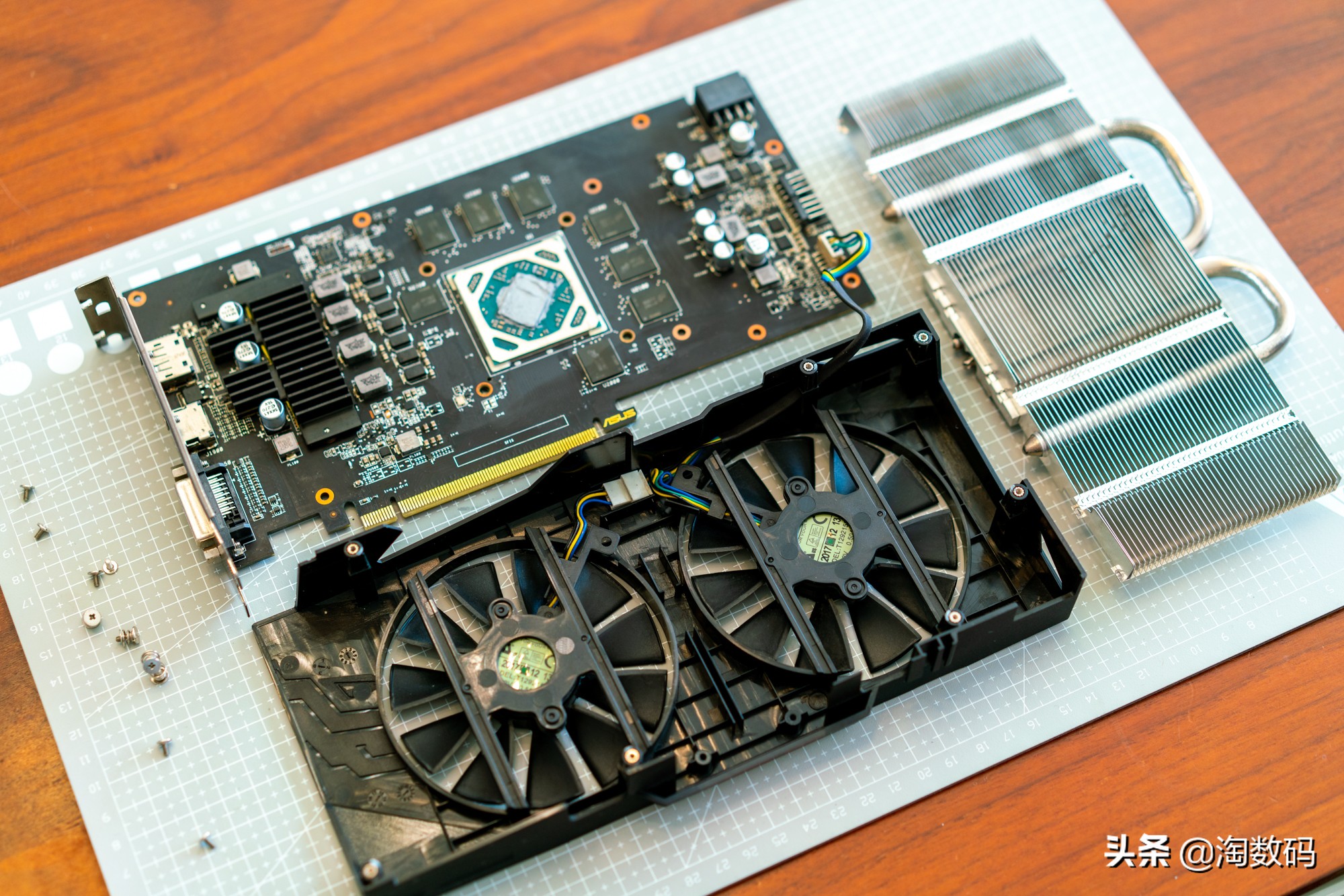 华硕rx5808g满血版是不是矿卡,华硕amdrx580显卡8g游戏测试