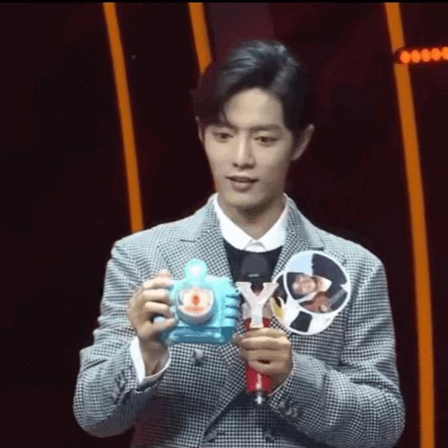 我们的歌肖战颜值炸裂,肖战我们的歌助阵