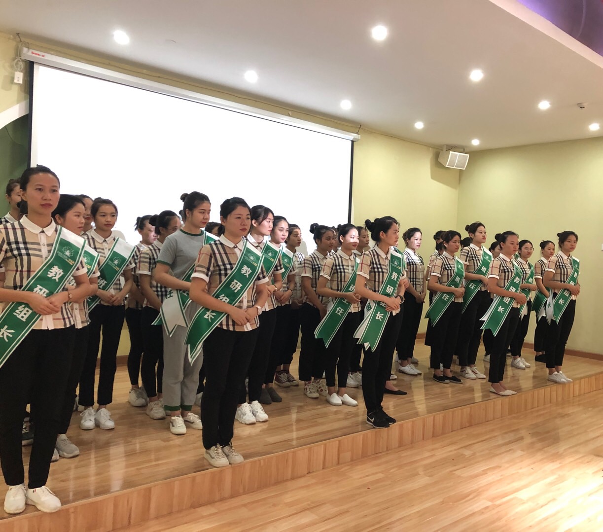 幼儿园的师资队伍建设工作有哪些,幼师队伍建设幼儿园