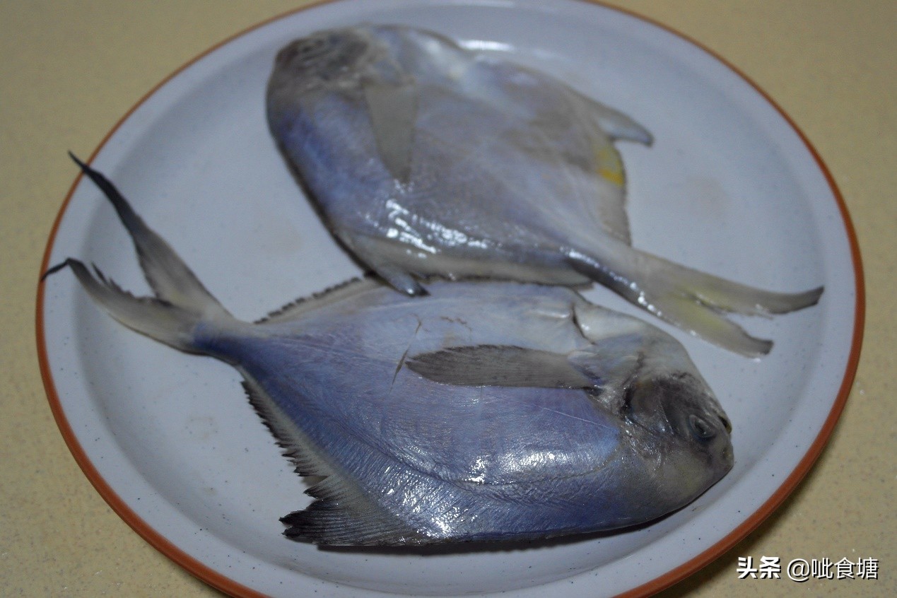 清蒸鲳鱼蒸多少分钟最好,清蒸鲳鱼一般蒸几分钟