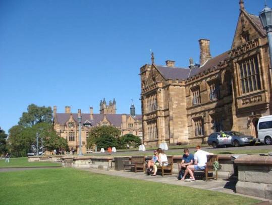 澳洲留学生的真实生活,30万中国留学生