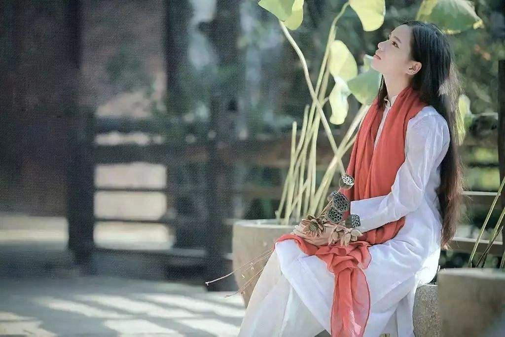 papi酱婚姻观自己最重要,papi酱谈婚恋观正确吗