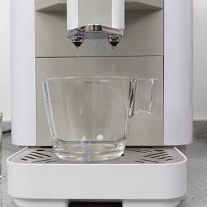 瑞幸美式咖啡对比星巴克美式咖啡,星巴克美式咖啡怎么样最好喝