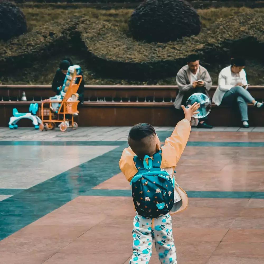 去各个国家要多少钱才能办护照,哪个国家的护照可以直接买最便宜