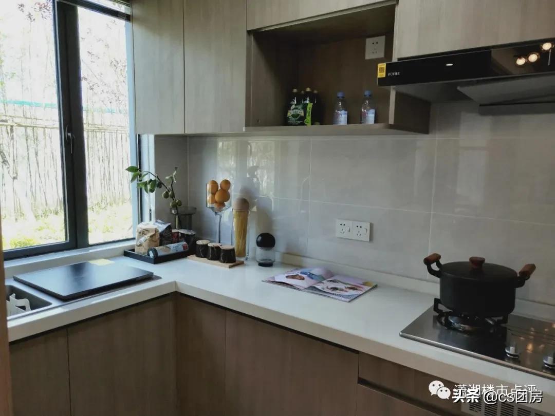 清控尖山湖户型图,清控尖山湖和麓谷山湖郡对比