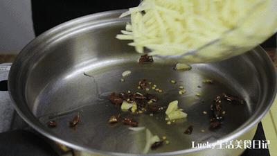 宝宝醋溜土豆丝的家常做法,醋溜土豆丝怎么做好吃儿童