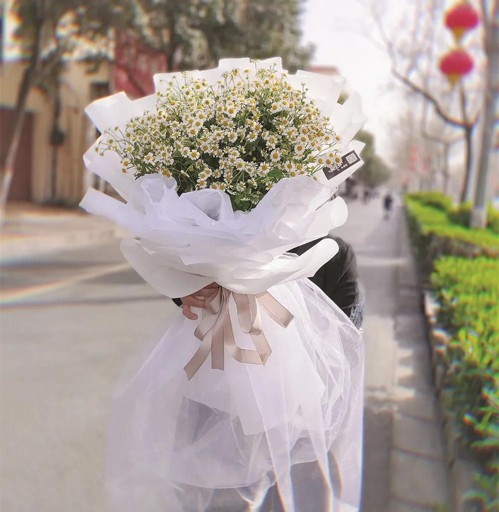 最美的“情花”送给最爱的你未来可“七”满心欢“夕”