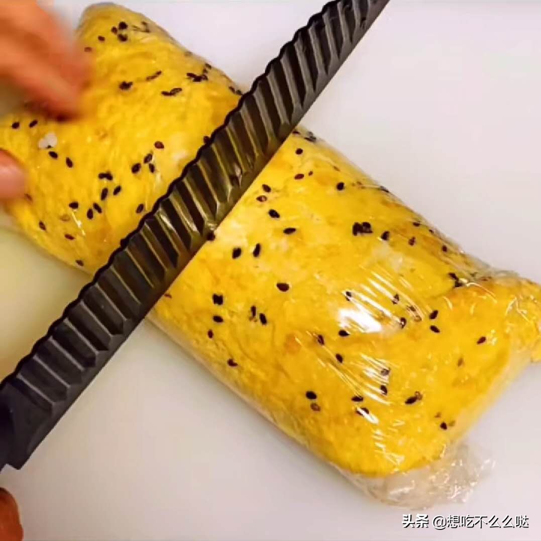 怎么制作简单的蛋包饭又好吃,简单易学的蛋包饭非常好吃